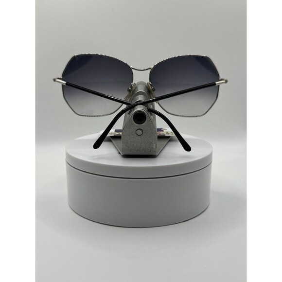Vintage Oversize Sunglasses | NOS Grey Fade Lens Silver/Black Frame Oleg Cassini main image 4